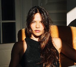 Aline Deschamps Biyografisi